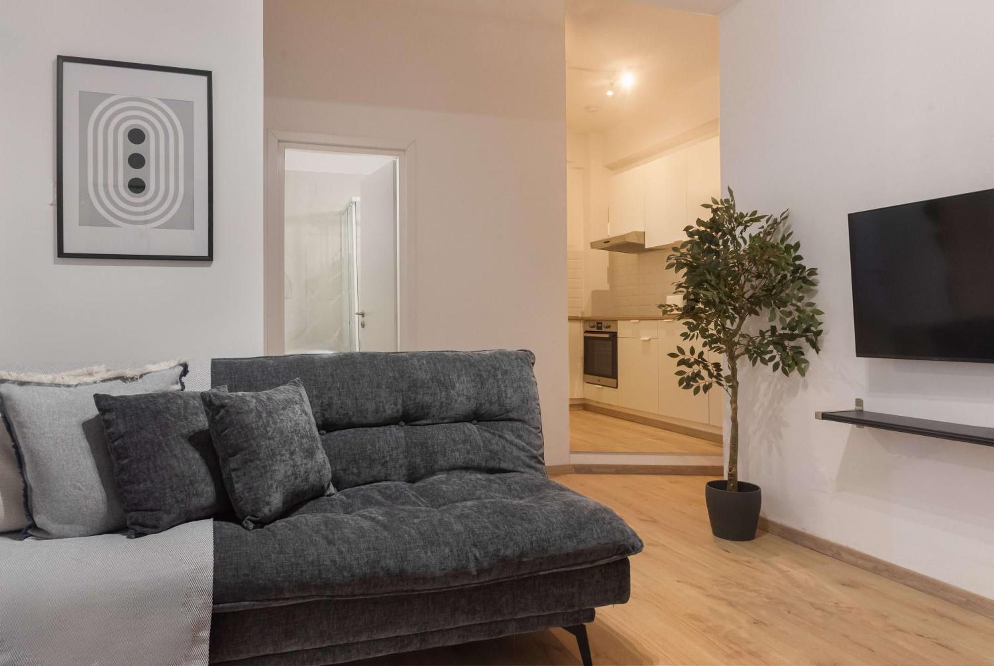 Phaedrus Living City Breeze Residences Finesse Larnaca Bagian luar foto